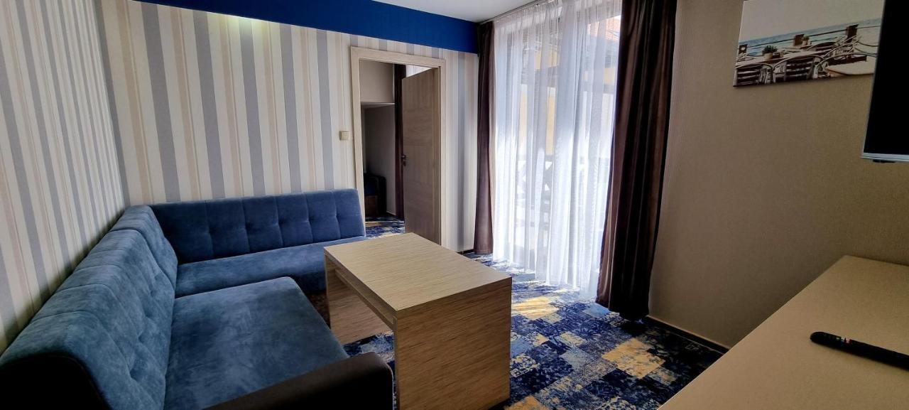 Hotel Arena Slonca à Łeba Extérieur photo