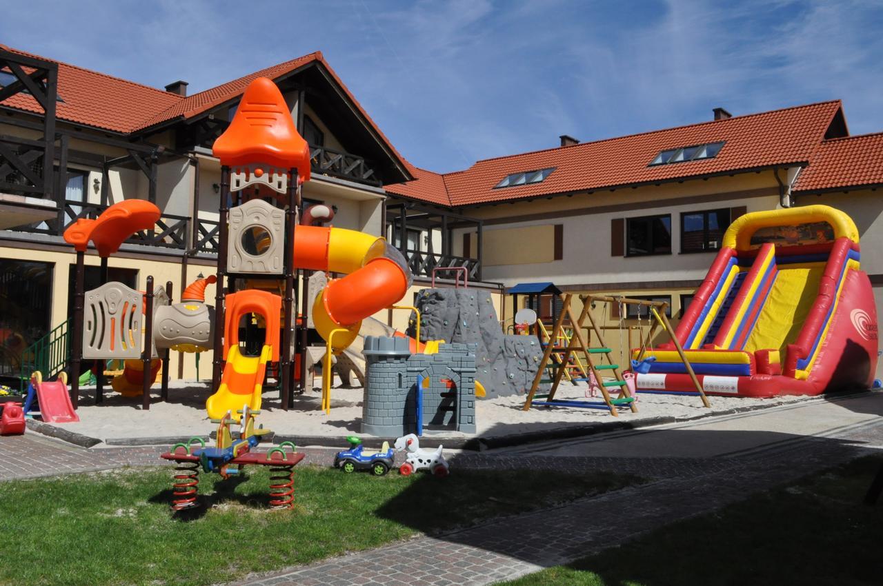 Hotel Arena Slonca à Łeba Extérieur photo